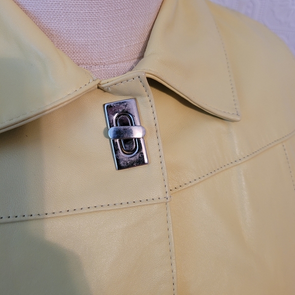 Lisa International Yellow Lambskin Vest - Size Med - Picture 3 of 5